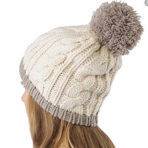 Arcteryx cable knit Pom Pom hat